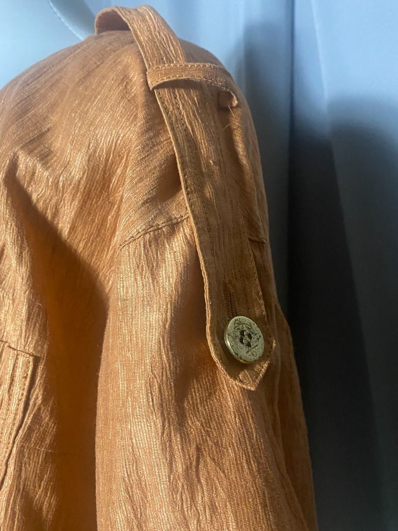 Rust Vintage Double Breasted Crop Jacket (Category: Coats, Jackets and Outerwear) located in Las Pinas. Submitted by ipickyou (Listing ID 1462182781, Image 3). Description: Unwashed Condition: 10/10 𝗠𝗲𝗮𝘀𝘂𝗿𝗲𝗺𝗲𝗻𝘁𝘀 𝘄𝗵𝗲𝗻 𝗹𝗮𝗶𝗱 𝗳𝗹𝗮𝘁: -Shoulder to shoulder: 19 1/2” -Armpit to armpit: 21” -Length: 20” .