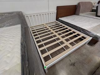 Bedframes, Divans, Bunk Beds and Daybeds Collection item 3