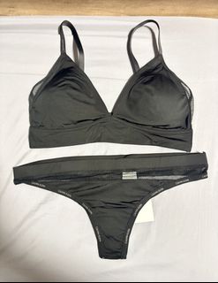 （分類：）位於 。 由 moodstore 提交（商品編號 1462250018，圖片 1）。簡介： 。