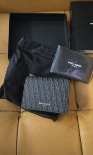 （分類：）位於 。 由 canchome0428 提交（商品編號 1460396341，圖片 1）。簡介： 。