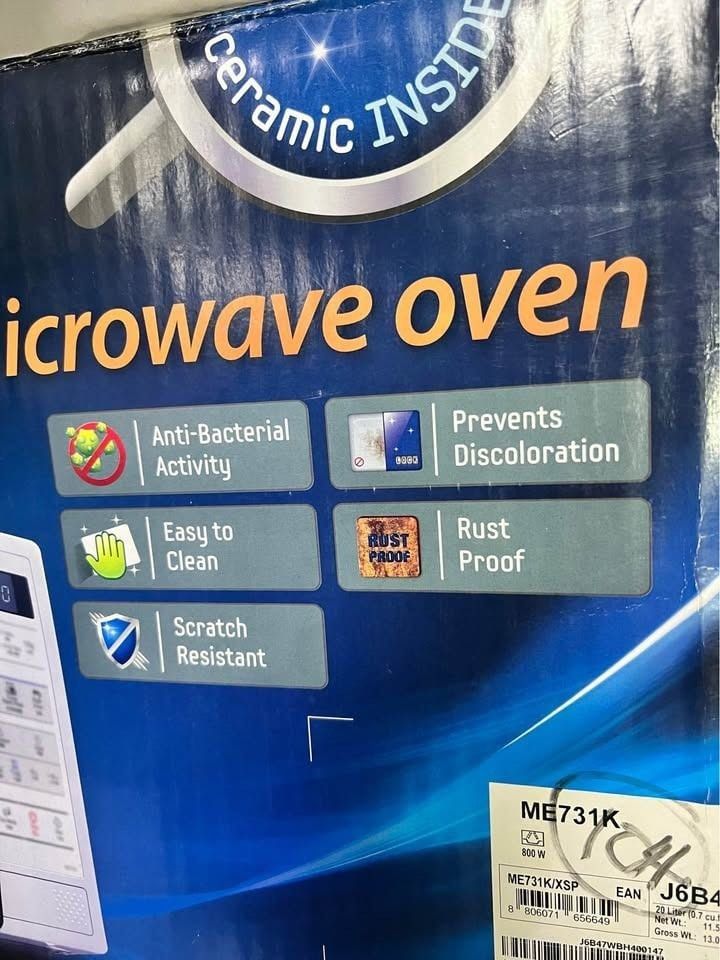 Samsung ME731K 20L Microwave Ceramic Enamel Interior (Category: Ovens & Toasters) located in Pasay City. Submitted by meostore (Listing ID 1462125421, Image 2). Description: With Plastic Inserts 220v, ready to use Working Condition With Eco Power 20L Capacity Triple Distribution System Pasay Location ‼️‼️ .