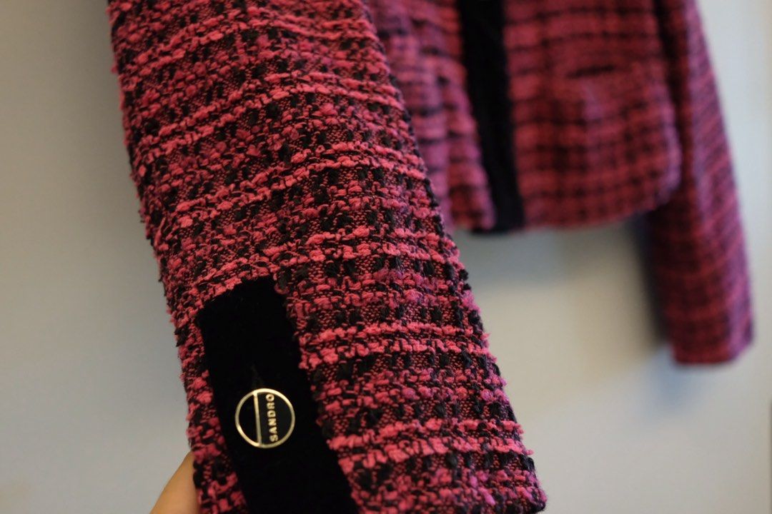 Sandro Paris Tweed Pink Blazer (Category: Blouses) located in Mandaluyong City. Submitted by declutterstuff12 (Listing ID 1462207271, Image 2). Description: May missing button lang po sa baba .