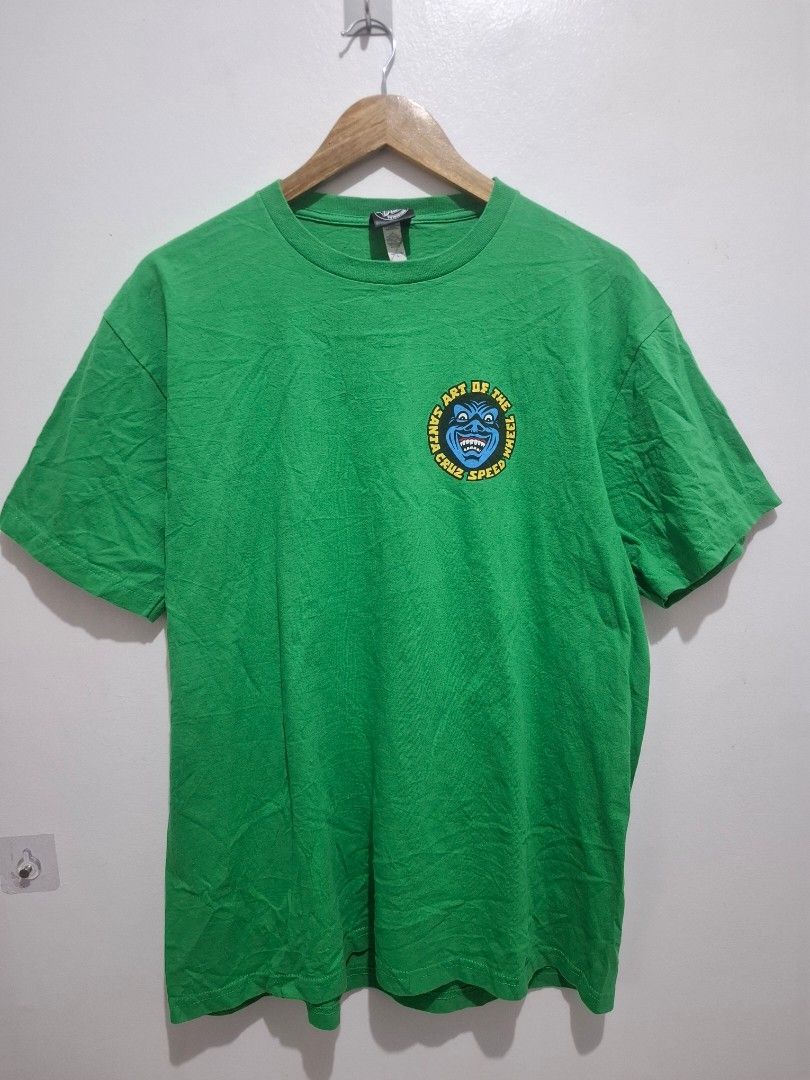 Santa cruz skateboards large (Category: Tshirts & Polo Shirts ) located in Tarlac. Submitted by christopher.24 (Listing ID 1462137364, Image 1). Description: excellent condition.