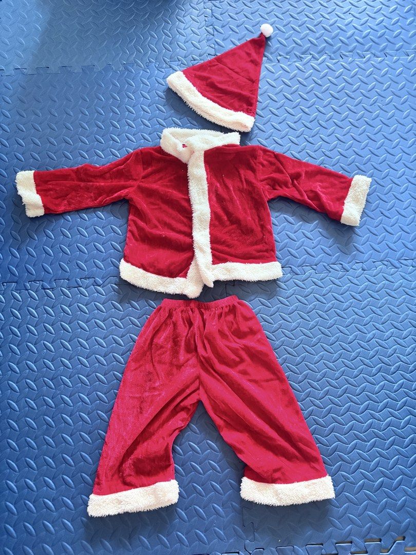 Santa outfit for boy (Category: Babies & Kids Fashion) located in Sorsogon. Submitted by nix1026 (Listing ID 1462168682, Image 1). Description: Santa outfit for boy 2-4 yrs old 📍Sorsogon City .