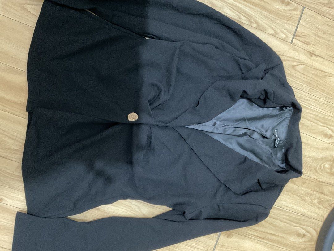 SHEIN Black Single Button Blazer (Category: Coats, Jackets and Outerwear) located in Manila. Submitted by cassyandco. (Listing ID 1462074156, Image 2). Description: - SHEIN Black Blazer - Single button closure - Fully lined interior - Ideal for work or evening wear - Pairs well with trousers or skirts.