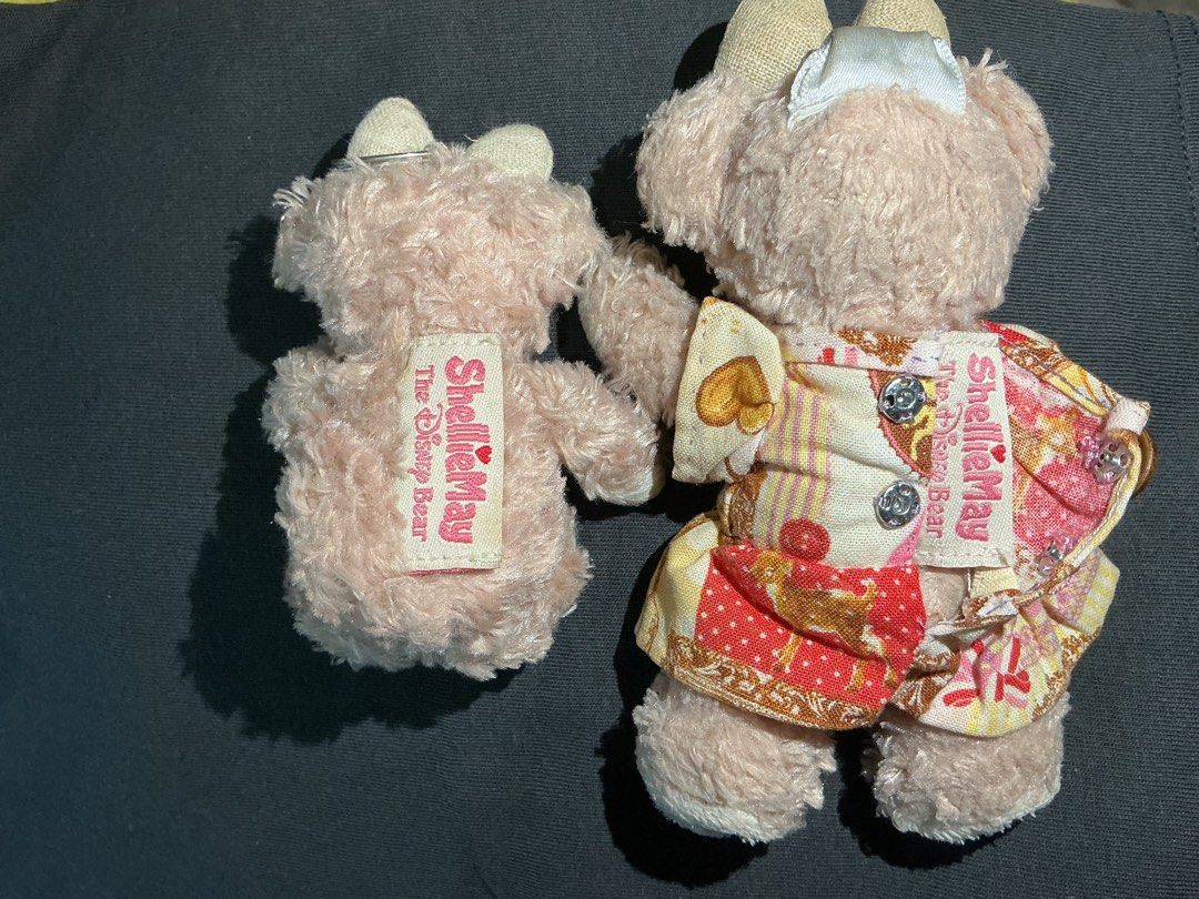 ShellieMay charms (Category: Plushies & Soft Toys) located in Marikina City. Submitted by raikee (Listing ID 1462244738, Image 2). Description: - Two adorable ShellieMay plush charms from Disney. - The second plush has a simpler, classic look. - Both plush toys come with their original ShellieMay tags. - Ideal for Disney collectors and fans of the beloved bear characters. -Both need wash. -Sf included NCR and near province other locations add 50.