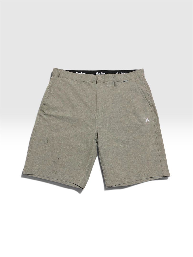 Short (Category: Shorts) located in Manila. Submitted by kgthrifty. (Listing ID 1462187779, Image 1). Description: HURLEY REFLECTORIZE SHORT DIMES: 34-36x21x10 COLOR RATE: 10 NO ISSUE/NEED WASH EXCELLENT CONDITION 🏷 250.