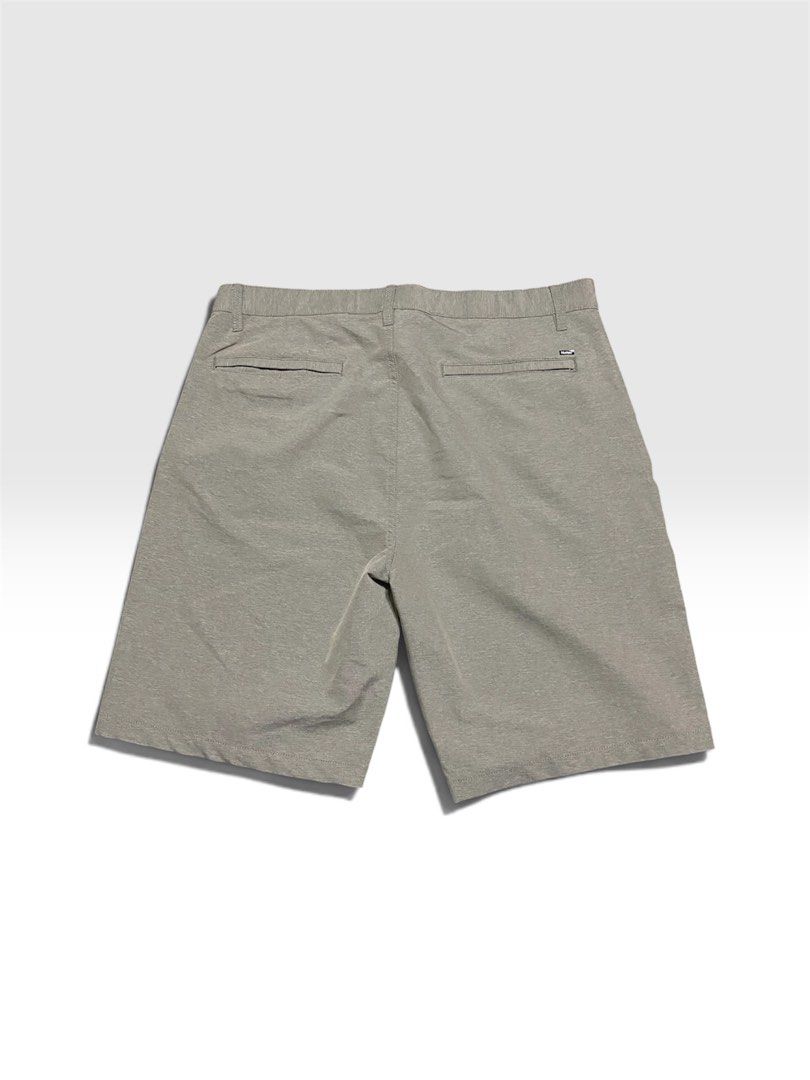 Short (Category: Shorts) located in Manila. Submitted by kgthrifty. (Listing ID 1462187779, Image 2). Description: HURLEY REFLECTORIZE SHORT DIMES: 34-36x21x10 COLOR RATE: 10 NO ISSUE/NEED WASH EXCELLENT CONDITION 🏷 250.