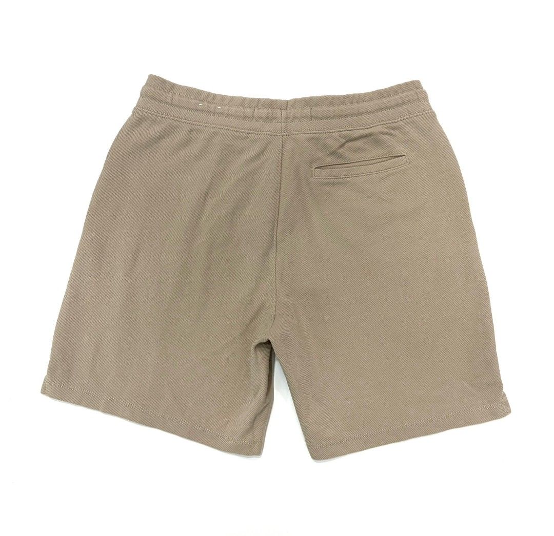 Size 32-38” - Old Navy Men’s Drawstring Shorts Preloved HB81 (Category: Shorts) located in Pasig City. Submitted by szorty (Listing ID 1462228344, Image 2). Description: •PRELOVED• Onhand and ready to ship Brand: Old Navy Condition: Used Waist: 32-38 Size in tag: M Length: 18 inches Pocket: 3 - All of our items are washed *Please see photos for flaws/issues if indicated. *Photos may vary from actual Tags: Old navy drawstring mens men bottoms shor