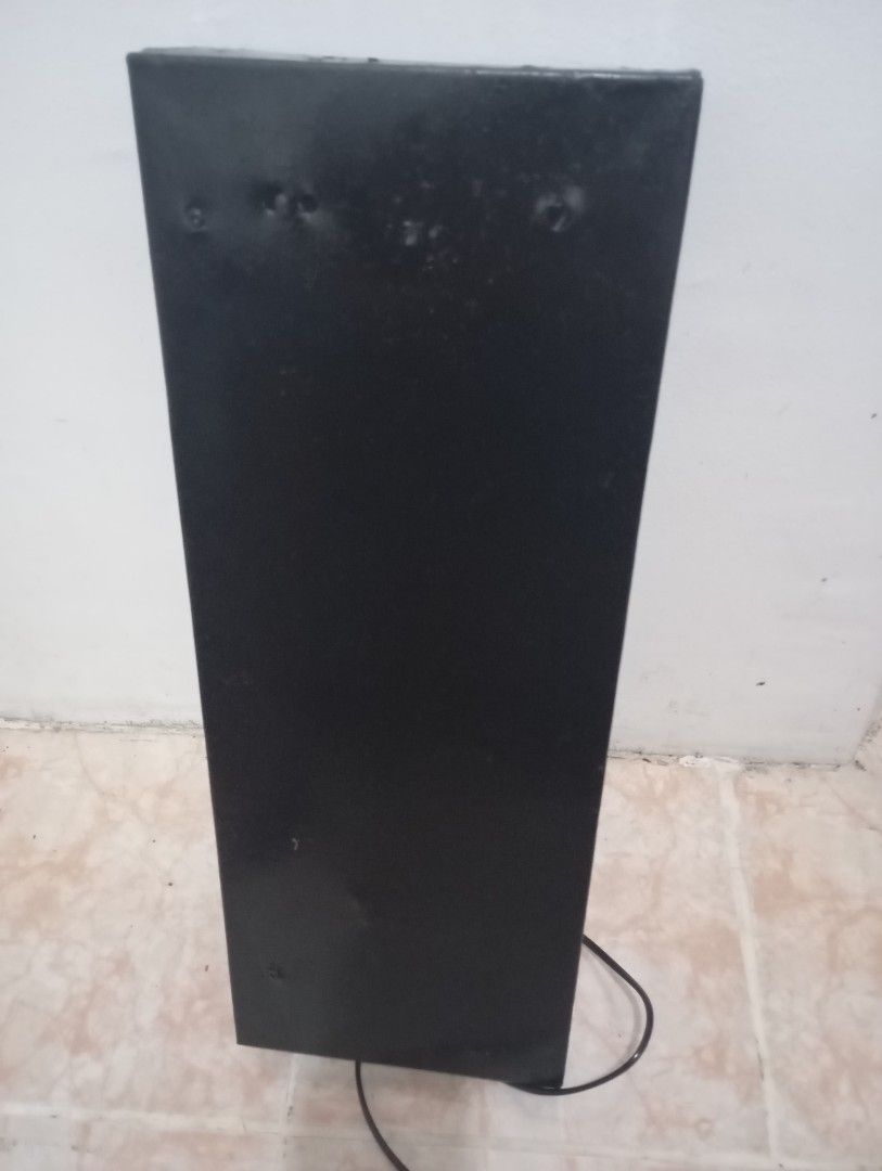 SMB Super dry signage (Category: Vintage Collectibles) located in Las Pinas. Submitted by the_recycle_shop (Listing ID 1462178506, Image 3). Description: Vintage item for bar mancave display 21.5 inches ht 8.5 inches length Led light with switch Metal frame acrylic display.