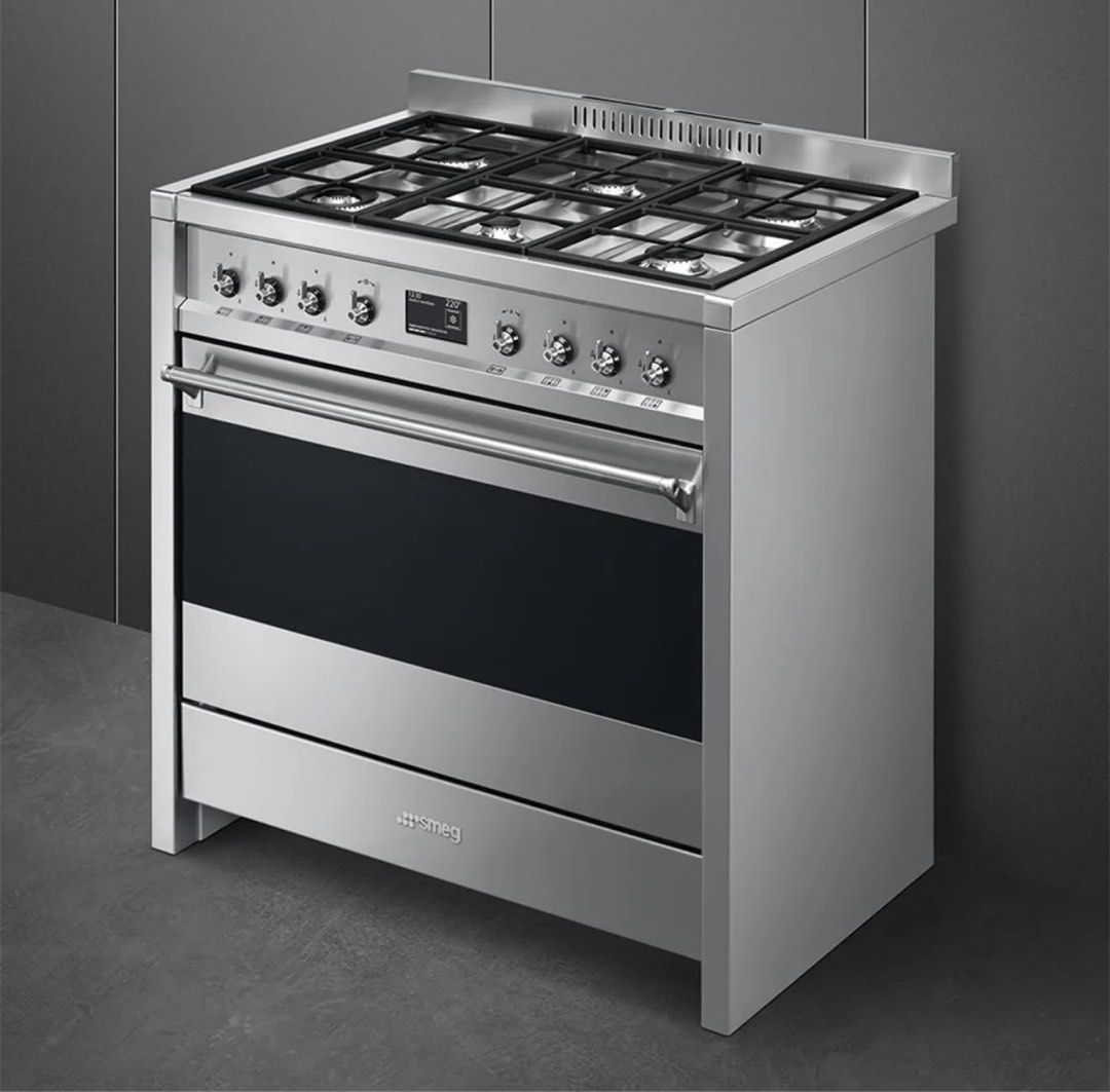 SMEG Oven, Backsplash and Mounted Hood (Category: Cookers) located in Makati City. Submitted by carclosetjunkie (Listing ID 1462116558, Image 1). Description: 1. 90CM, T-SHAPED WALL MOUNTED HOOD STAINLESS STEEL FINISH 2. 90CM, COOKER BACKSPLASH, STAINLESS 3. 90CM Opera Cooker with Multifunction Oven & Gas Hob.