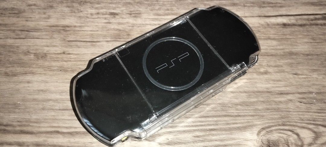 Sony PSP 3000 Black with Clear Protective Case (Category: Others) located in Manila. Submitted by azurepoint92818 (Listing ID 1462063476, Image 2). Description: - Black Sony PSP 3000 - Comes with a clear protective case - Clean screen - Ready for gaming!.