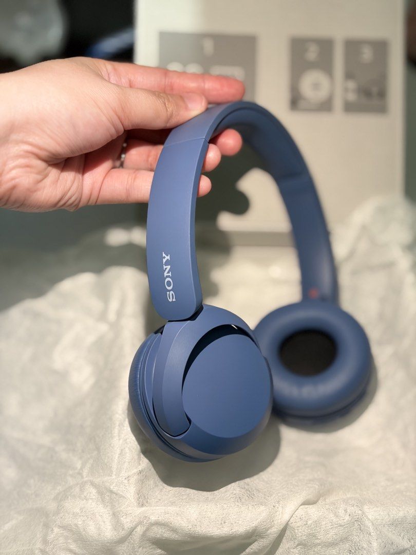 Sony WH-CH520 Wireless Headphones Blue (Category: Headphones & Headsets) located in Manila. Submitted by d2hhdqfj6n90428 (Listing ID 1462078610, Image 2). Description: - Sony WH-CH520 Wireless Headphones in Blue - Lightweight and comfortable for extended wear - Hands-free calling capability - Comes with original packaging.