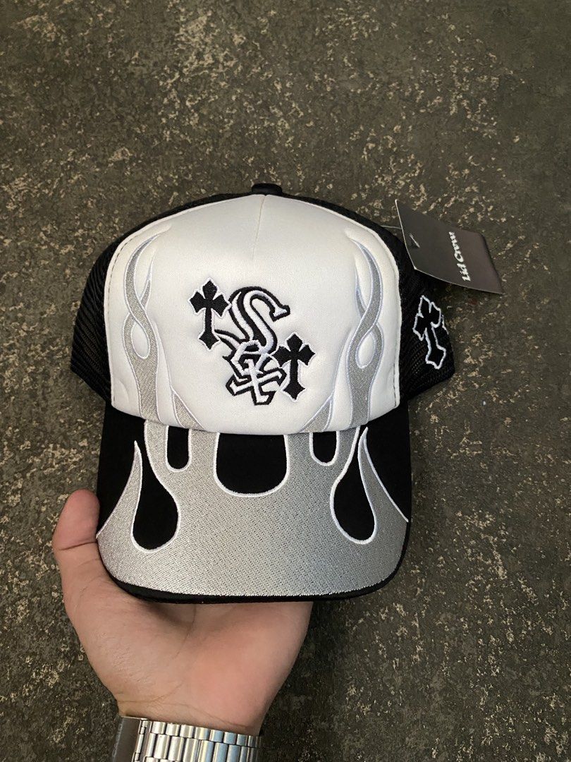Sox Flame Trucker Cap Lid Crew (Category: Caps & Hats) located in Quezon City. Submitted by jhoncarlo028_ (Listing ID 1462067184, Image 1). Description: Sox Trucker Cap Flame LidCrew Brand 📍Quezon City We ship thru jnt nationwide or lalamove around metro manila DM TO PURCHASE📩.