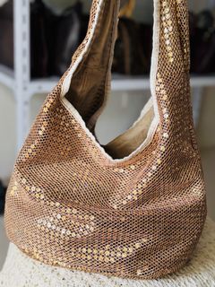 (Category: ) located in . Submitted by vintage_vogue6100 (Listing ID 1462139324, Image 1). Description: .