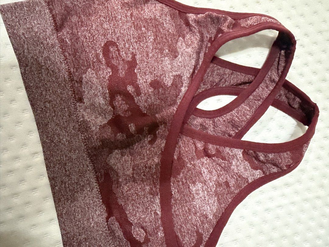 Sportsbra with pads (Category: Activewear) located in Quezon City. Submitted by pinkyswearshop (Listing ID 1462093876, Image 2). Description: .