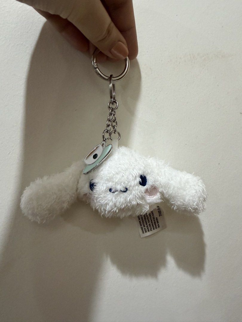 Starbucks Cinnamoroll Plush Keychain (Category: Plushies & Soft Toys) located in Manila. Submitted by pearlprincess3000 (Listing ID 1462069761, Image 1). Description: - Adorable Cinnamoroll plush keychain - Made with soft and fluffy material - Features a cute small blue eye detail - Perfect accessory for bags and keys - Ideal gift for Cinnamoroll fans -Authentic -no box.