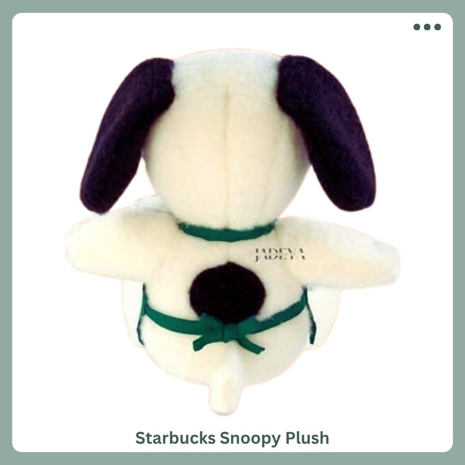 Starbucks Snoopy Plush (Category: Plushies & Soft Toys) located in Mandaluyong City. Submitted by j4d3y4.collectibles (Listing ID 1462184061, Image 3). Description: FEATURES: > Material: White Baole fur body; black Baole fur ears; black soft boa nose; embroidered eyes; green twill fabric apron > Soft-touch Plush Snoopy with premium craftsmanship and collectible appeal > Dressed in the iconic Starbucks Green Apron to celebrate the PEANUTS + STARBU