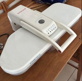 (Category: ) located in . Submitted by lunicothrift (Listing ID 1462078738, Image 1). Description: .