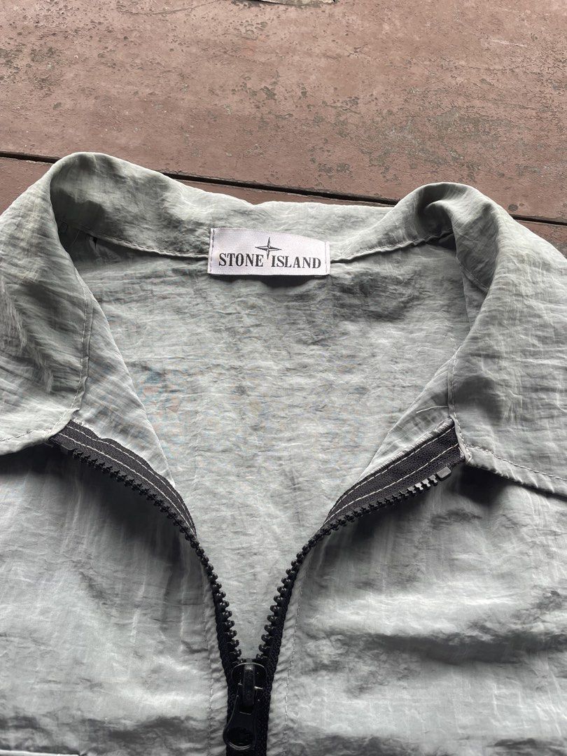 Stone Island Nylon Jacket (Category: Coats, Jackets and Outerwear) located in Malaybalay. Submitted by mo0rph (Listing ID 1462046494, Image 3). Description: 27x23 25 sleeves Loose thread on right sleeve can be sew Add sf 100 Mindanao Jnt Maribank.