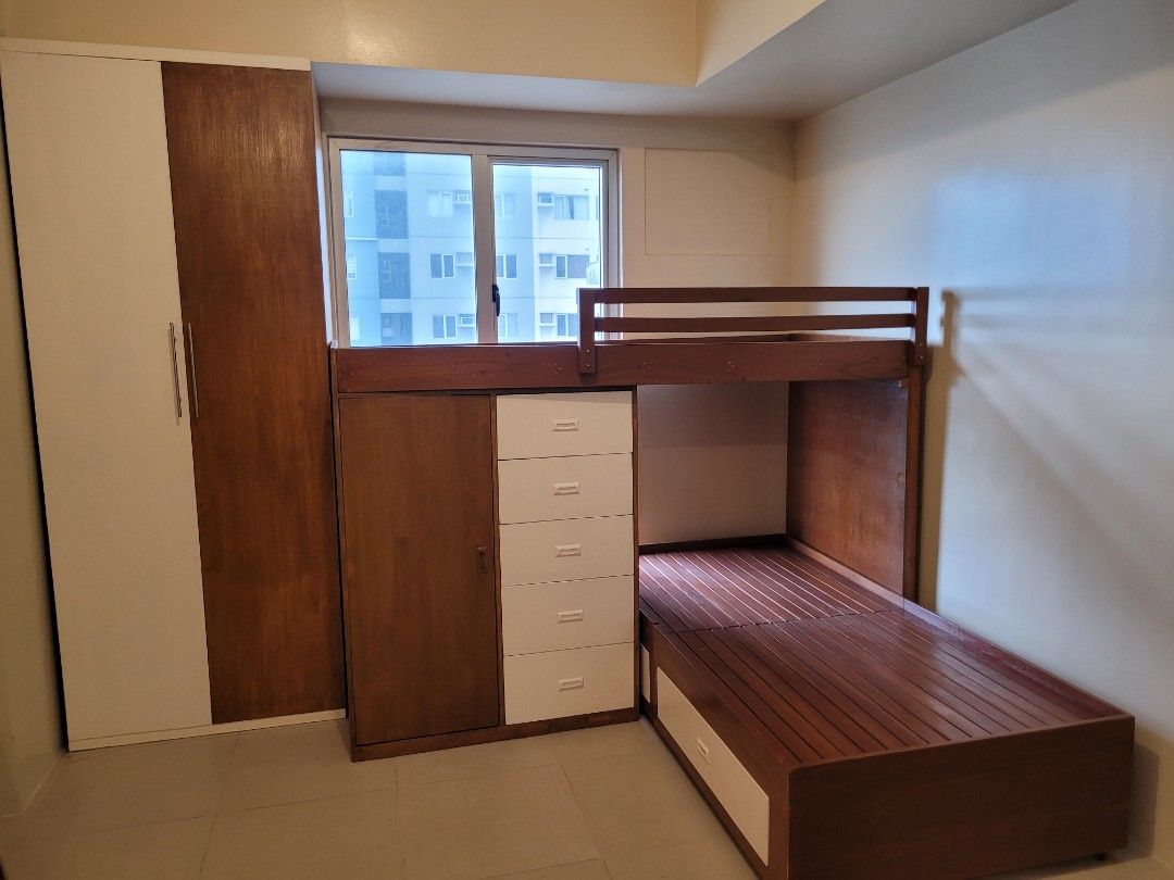 Studio Unit for Lease (Category: Apartments & Condos) located in Quezon City. Submitted by iamkooldude (Listing ID 1462040199, Image 3). Description: Semi-furnished Studio Unit for lease with bedframes and mattress, closet, cabinet and dining set, 1 yr lease P18T/mo inclusive of association dues 1 month advance 2 months deposit with PDCs for the 11 remaining months will be available by Nov. 4, 2026.