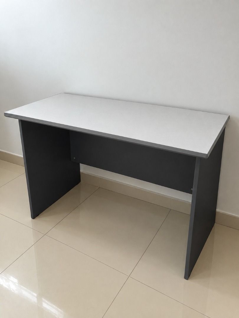 Study /Office Table (Category: Other Home Furniture) located in Kuala Lumpur. Submitted by happy2goluckyhappy1 (Listing ID 1462076450, Image 1). Description: I'm about moving to new house, need to sell this Good condition!.