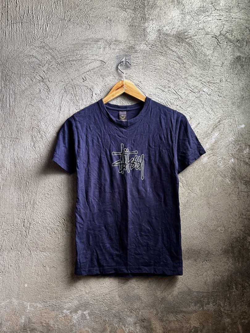 STUSSY FOR HER/KID (Category: Tshirts & Polo Shirts ) located in Cagayan de Oro. Submitted by rewornthriftph (Listing ID 1462043844, Image 1). Description: width: 15.5 length: 24.5 xsmall | FITS also on small Color rate: 9.5/10 Issue: NEED WASH In EXCELLENT Condition See details and reference on slides Payment Methods: GCASH/JNT PLS MANAGE YOUR EXPECTATIONS. THRIFT ITEMS, NO CANCELLATION ₱300.