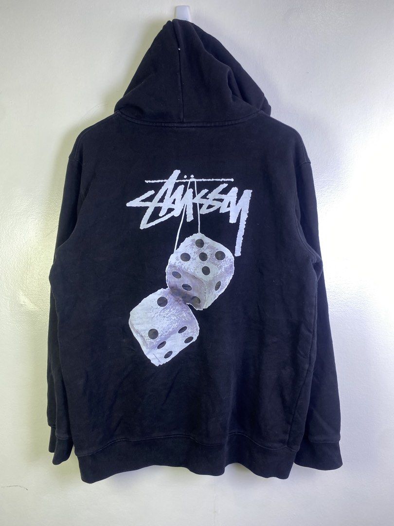 Stussy Hoodie (Category: Hoodies) located in Manila. Submitted by declutterpromax (Listing ID 1462079945, Image 3). Description: .