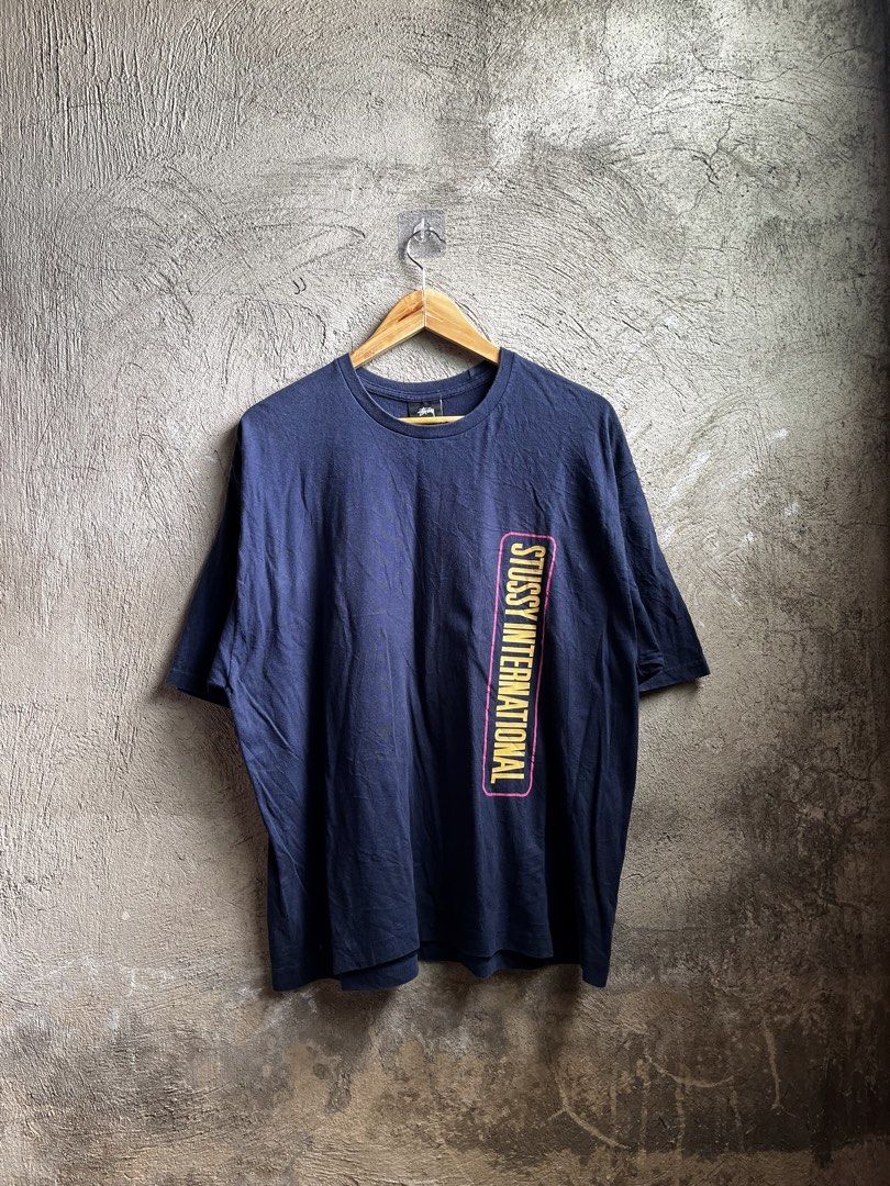 STUSSY INTERNATIONAL (Category: Tshirts & Polo Shirts ) located in Cagayan de Oro. Submitted by rewornthriftph (Listing ID 1462044092, Image 3). Description: width: 22.5 length: 27 medium | FITS also on small Color rate: 9.5/10 Issue: MINOR HAIRLINES In EXCELLENT Condition See details and reference on slides Payment Methods: GCASH/JNT PLS MANAGE YOUR EXPECTATIONS. THRIFT ITEMS, NO CANCELLATION ₱1000.