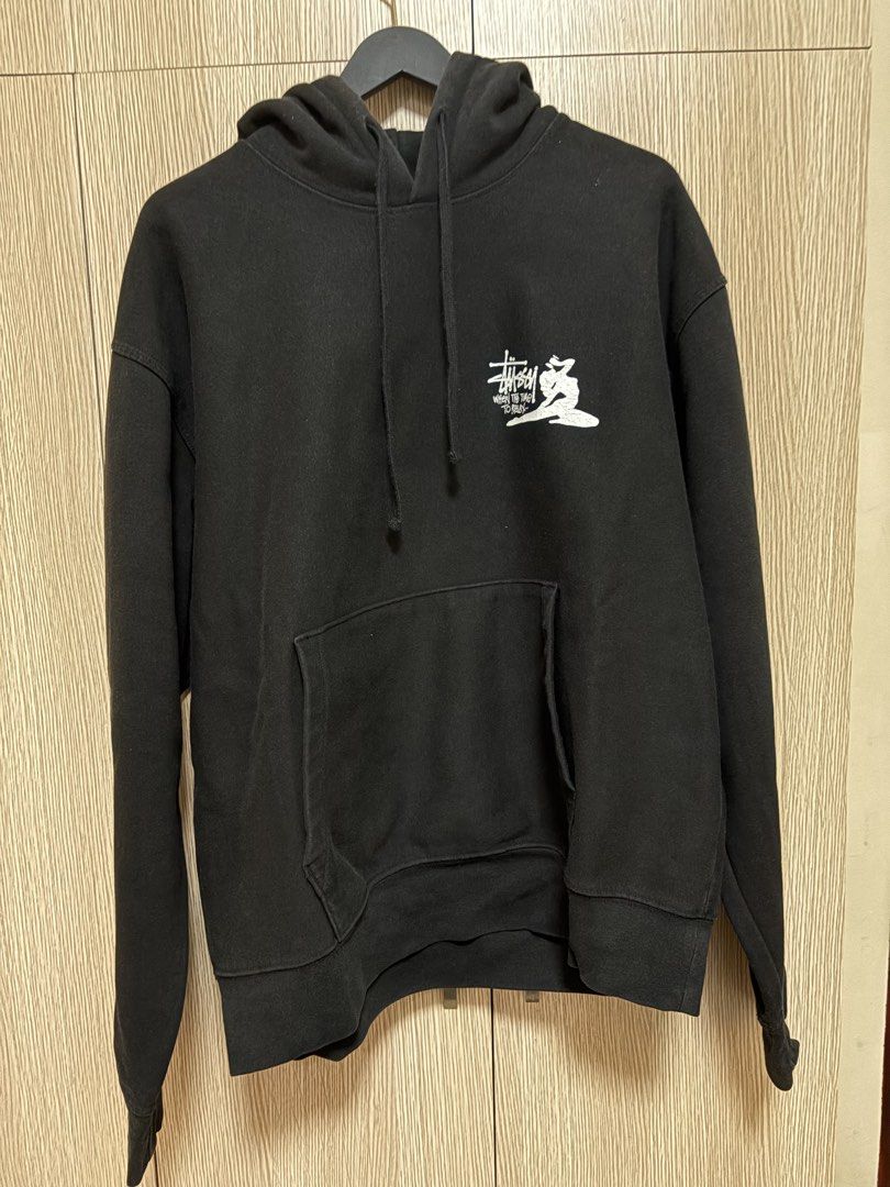 STUSSY RELAX HOODIE (Category: Coats, Jackets and Outerwear) located in Quezon City. Submitted by wanbu008 (Listing ID 1462201814, Image 2). Description: STUSSY RELAX HOODIE Bought Bnew from STUSSYLA Size Large Minor Crack Prints Can ship via lalamove or lbc.