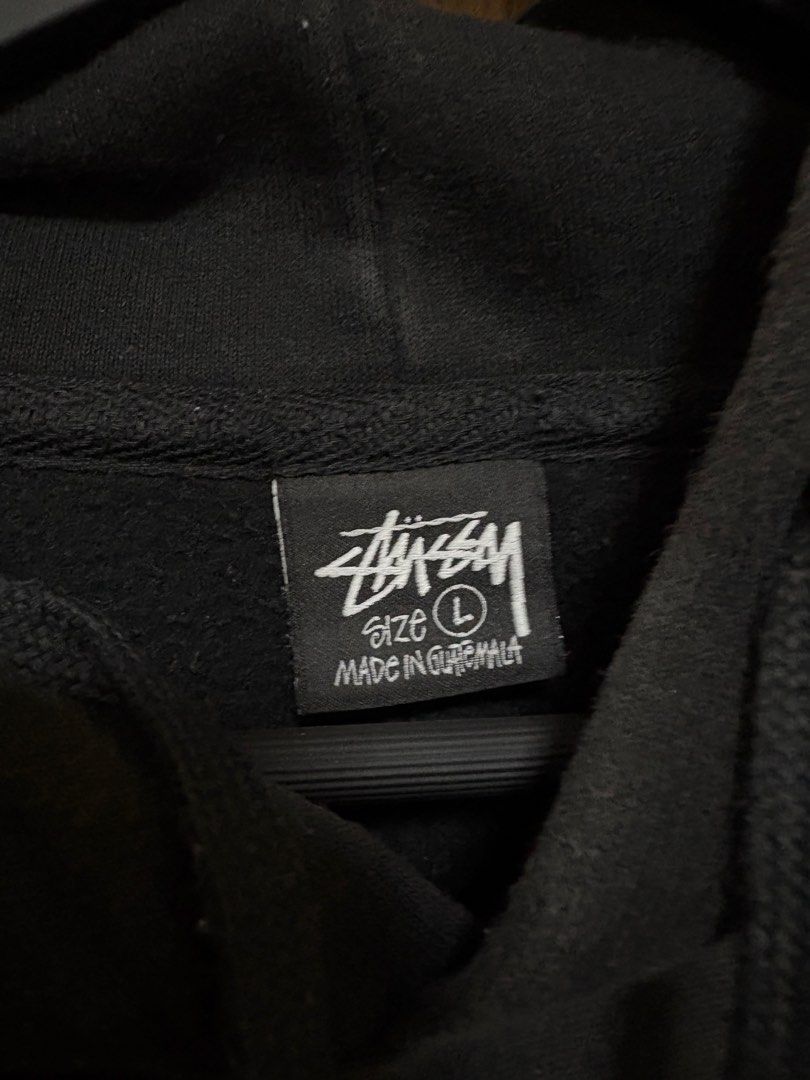 STUSSY RELAX HOODIE (Category: Coats, Jackets and Outerwear) located in Quezon City. Submitted by wanbu008 (Listing ID 1462201814, Image 3). Description: STUSSY RELAX HOODIE Bought Bnew from STUSSYLA Size Large Minor Crack Prints Can ship via lalamove or lbc.