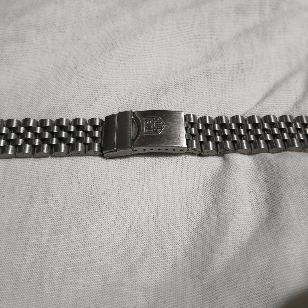 TAG Heuer F1 replacement bracelet (Category: Luxury Watches) located in Pasig City. Submitted by antikto (Listing ID 1462047997, Image 1). Description: tag heuer replacement bracelet. size 18 mm.stainless brand new price 2,500 pesos .