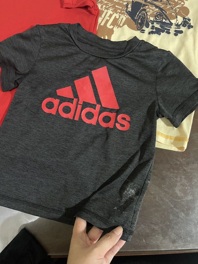 Take all clothes for kids boy (Category: Babies & Kids Fashion) located in Manila. Submitted by _eahmczz (Listing ID 1462119383, Image 2). Description: Nasa picture na po yung issue Location: SJDM BULACAN size: 3-4yrs old petit.