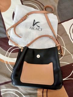 (Kategori: ) berada di . Dikirim oleh ziahh_ (ID iklan 1462103096, Gambar 1). Deskripsi: .
