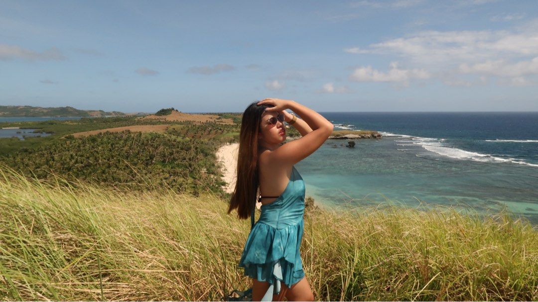 Teal Halter Neck Ruffled Mini Dress (Category: Dresses) located in Manila. Submitted by jminacraf26908 (Listing ID 1462214961, Image 3). Description: - Teal halter neck mini dress - Ruching detail on the bodice - Ruffled hemline - Ties at the back - Ideal for beach vacations or summer parties - Lightweight and flowy fabric.