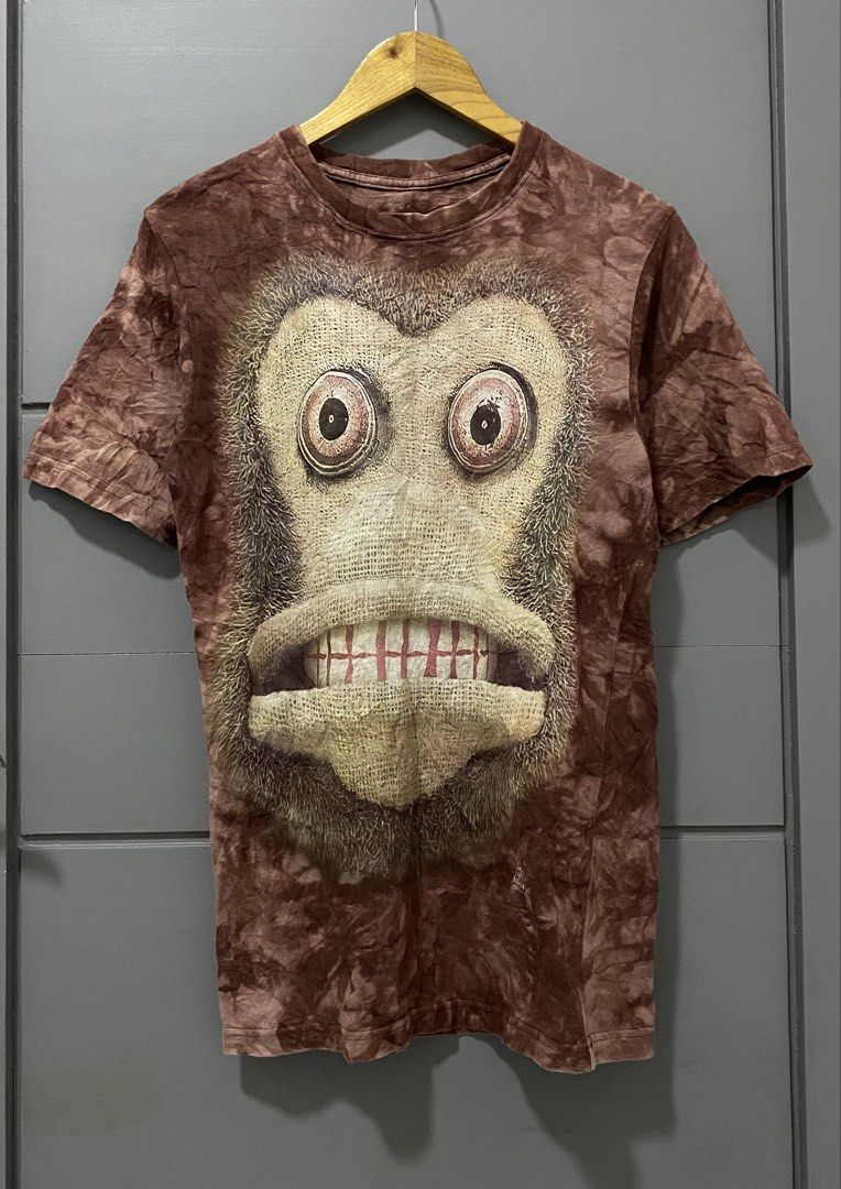 The Mountain Monkey Face Tie-Dye T-Shirt (Category: Tshirts & Polo Shirts ) located in Manila. Submitted by castromerb32733 (Listing ID 1462076220, Image 1). Description: TM MONKEY FACE 17x27.5 Good condi Need wash.