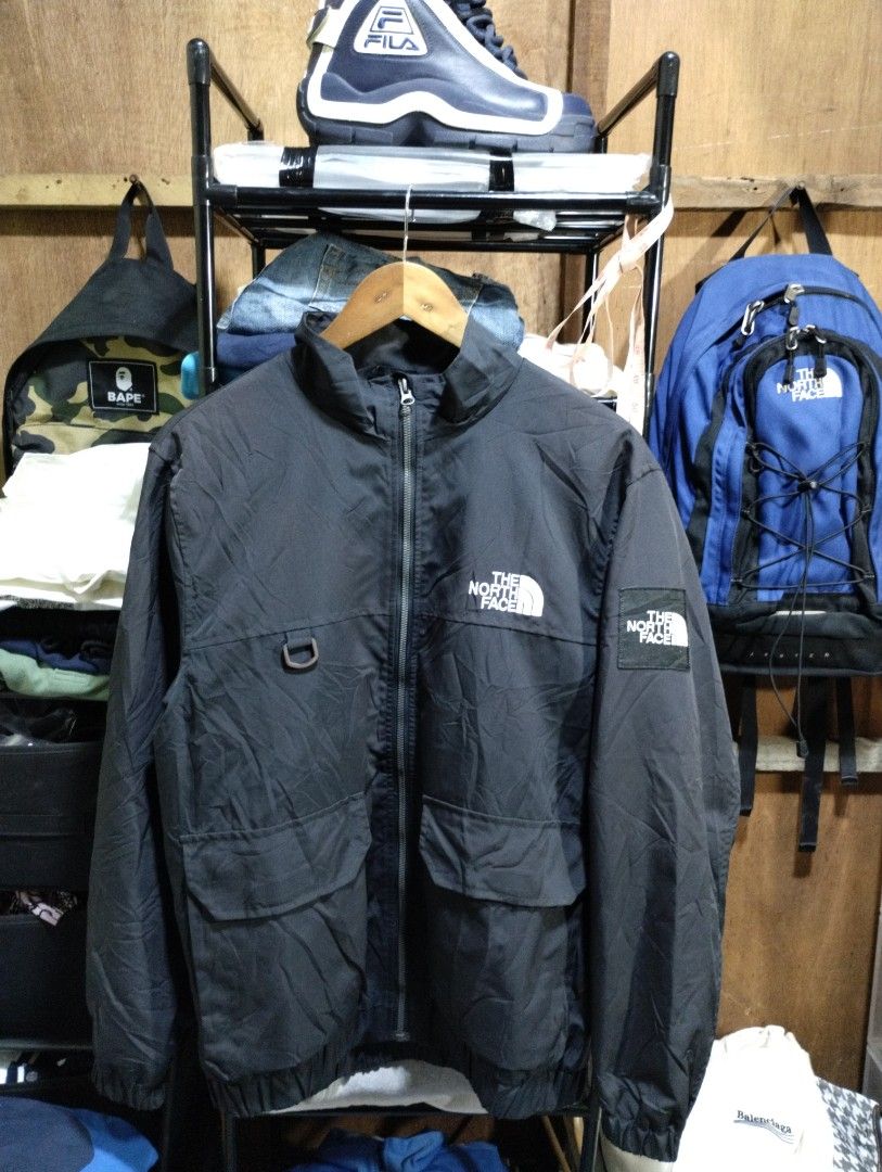 The North Face Outdoor Jacket Black Size M (Category: Coats, Jackets and Outerwear) located in Manila. Submitted by niggzreyno51476 (Listing ID 1462059010, Image 2). Description: - The North Face Outdoor Jacket - Color: Black - Size: Medium - Features: Waterproof, Windproof, Breathable, Durable - Details: Embroidered logo on chest, logo patch on sleeve, high-quality zipper - Ideal for: Exploration and outdoor activities.