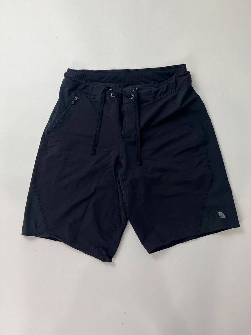 The North Face Shorts (Category: Shorts) located in Makati City. Submitted by ufcknwthbst (Listing ID 1462074683, Image 1). Description: 20 inch length 9.5/10 condition Issue on logo .