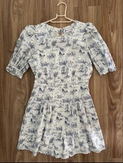 (Category: ) located in . Submitted by clothesrealm (Listing ID 1462039271, Image 1). Description: .