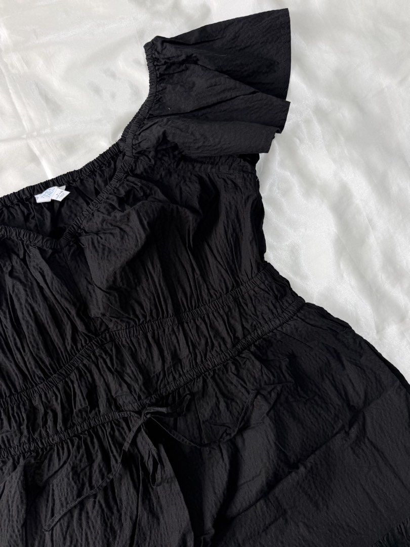 TIME AND TRUE mini flutter dress (Category: Dresses) located in Bulacan. Submitted by byppishh__ (Listing ID 1462165624, Image 3). Description: Size: Large (fits up to XL) Waist: 32-36” Length: 32” Brand new w/ tag! Stretchy and vry HQ With side pockets 🔖500 ONLY.