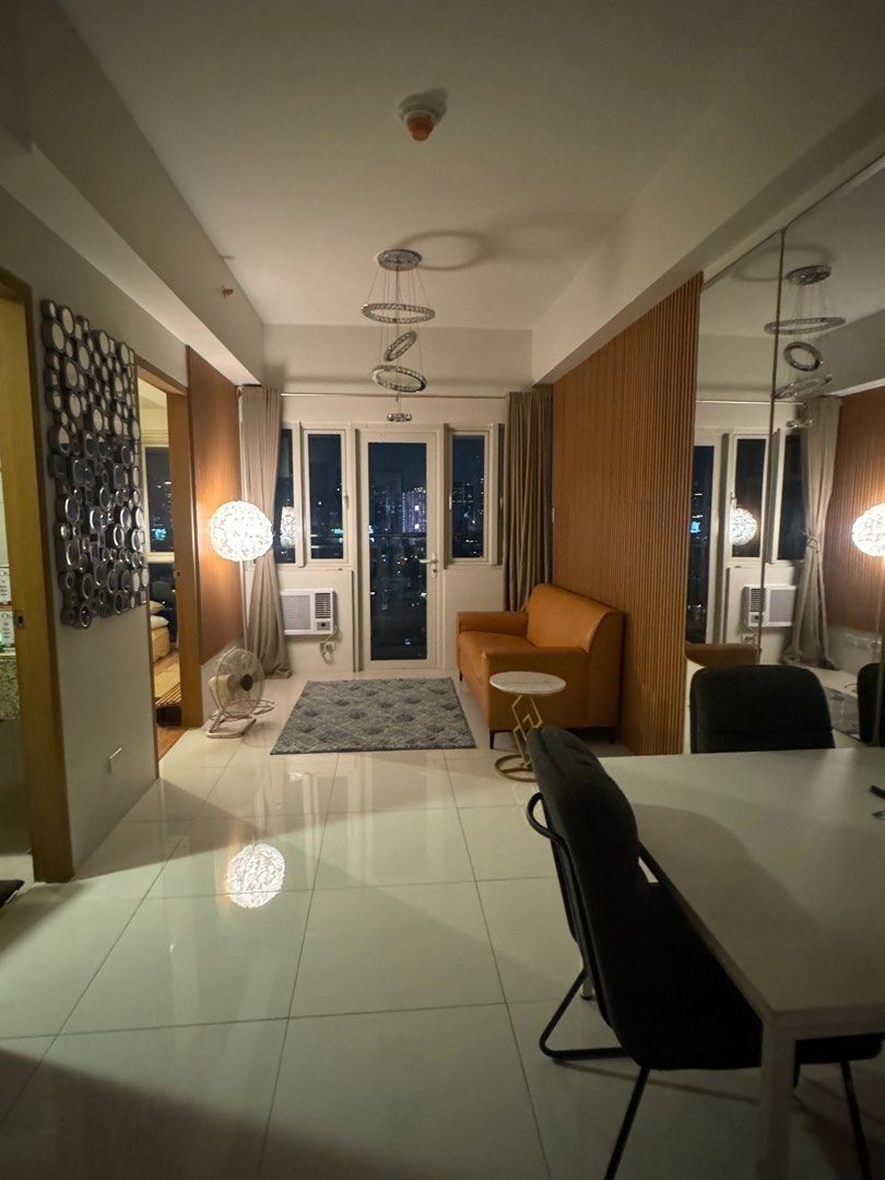 Times Square West BGC 1BR Unit for LEASE (Category: Apartments & Condos) located in Taguig. Submitted by beatricehpan (Listing ID 1462134028, Image 2). Description: RC81712 FOR RENT 1BR Unit in Times Square West, BGC, Taguig PROPERTY DETAILS: Unit type / Rooms: 1 bedroom 1 bathroom kitchen balcony Floor area: 39 SQM Furnishing: Fully Furnished AMENITIES: Lap pool, kiddie pool, landscaped garden, jogging path, reflexology path, fitness station, se