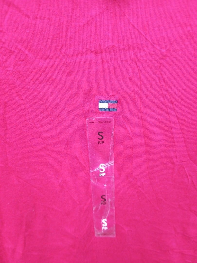 tommy Hilfiger (Category: Tshirts & Polo Shirts ) located in Santa Cruz. Submitted by romel_garments (Listing ID 1462141105, Image 3). Description: Tommy excellent condition no issue small on tag fit to medium large women's length 27 width 20 Cr 10/10.