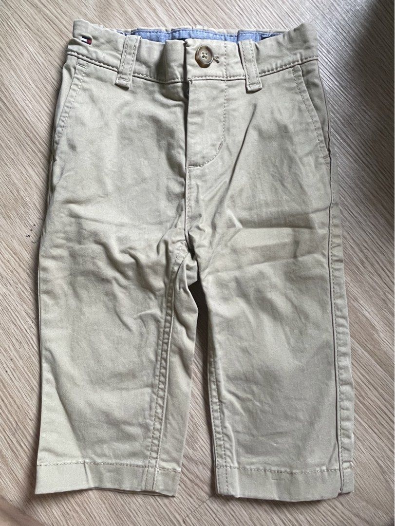 Tommy hilfiger chino pants (Category: Babies & Kids Fashion) located in Naga. Submitted by anbl1004 (Listing ID 1462047630, Image 1). Description: unused 6-12months .
