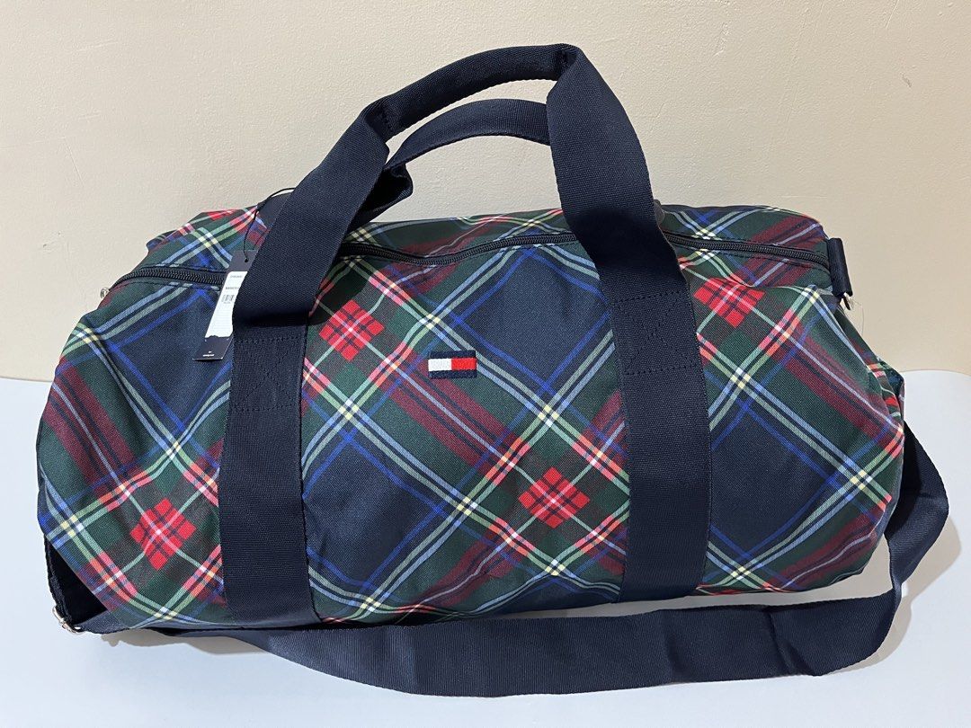 Tommy Hilfiger Tartan Duffle Bag (Category: Luxury Bags & Wallets) located in Santa Rosa. Submitted by ninaparis (Listing ID 1462035345, Image 2). Description: Original Tommy Hilfiger Tartan Duffle Bag size Large .