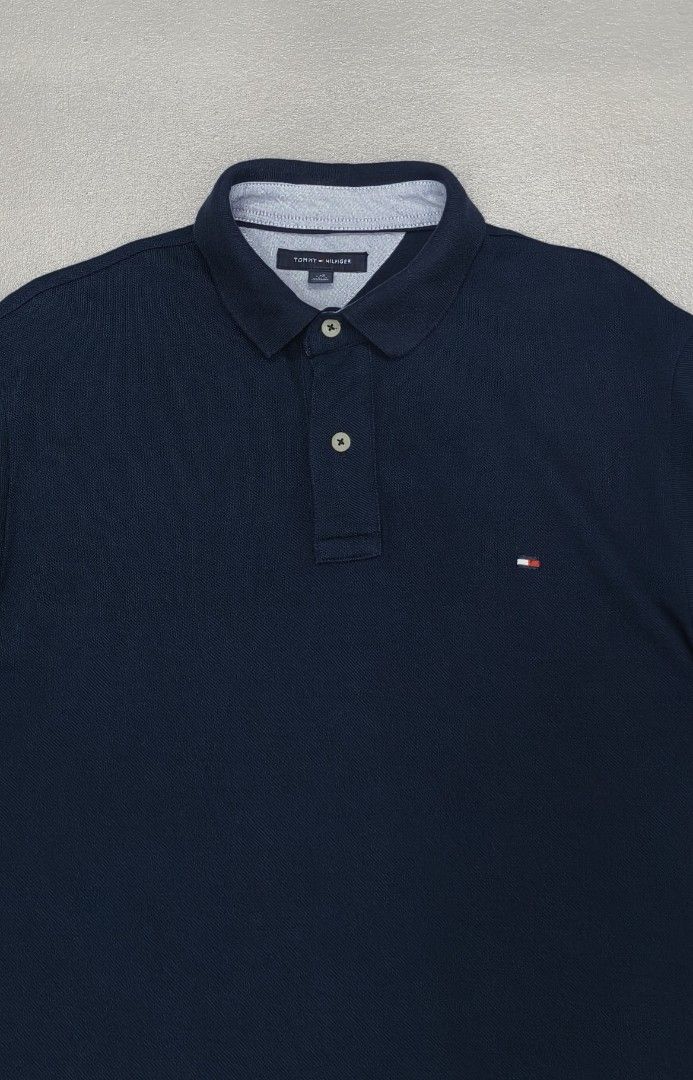 TOMMY LARGE (Category: Tshirts & Polo Shirts ) located in Cagayan de Oro. Submitted by 2optimusprime8 (Listing ID 1462161477, Image 3). Description: ---TOM 🖤🤍🖤 ---100% AUTHENTIC ---SIZE LARGE W-21.5 L-29.5-31 ---PLS REFER TO DIMENSIONS ---EXCELLENT CONDITION 9.5/10 ---NO ISSUE ---SUPER NICE COLOR 🤍 ---850 ONLY.