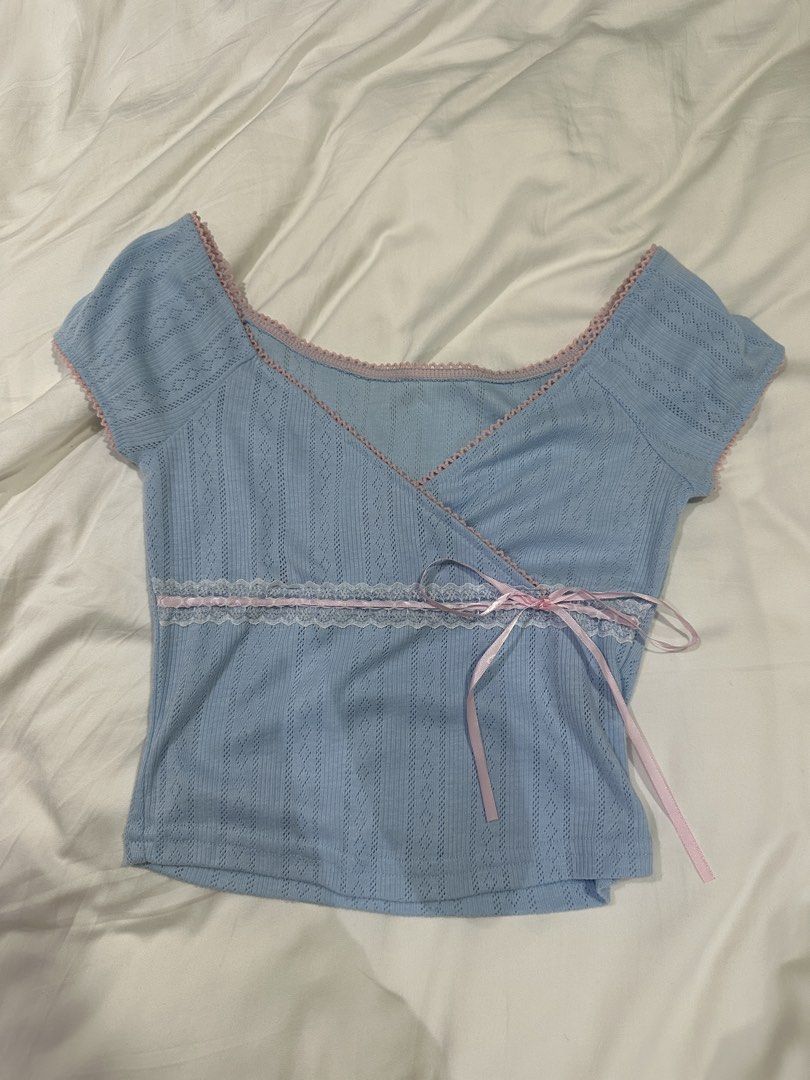Top bundle (Category: Others Tops) located in Taguig. Submitted by aandco. (Listing ID 1462215680, Image 3). Description: - DM me if you’re interested in only 1 item (preferably all tho) - last price - BGC area - Helping tags: Brandy Melville, princess poly, garage, subdued.
