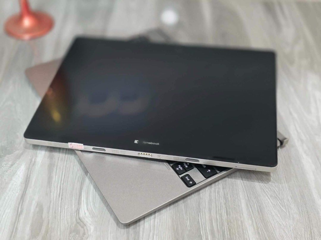 Toshiba K50/FS (Category: Laptops & Notebooks) located in Kawit. Submitted by markuzmathers (Listing ID 1462193005, Image 1). Description: 💻 TOSHIBA DYNABOOK K50/FS – 2-IN-1 DETACHABLE TOUCHSCREEN LAPTOP 💻 🔥 ₱7,800 PESOS ONLY 🔥 ✨ COMPACT • TOUCHSCREEN • DETACHABLE • PORTABLE Looking for a compact laptop that you can also use like a tablet? 💗 The Toshiba Dynabook K50/FS is a portable 2-in-1 detachable touchscreen laptop, perfect for students,