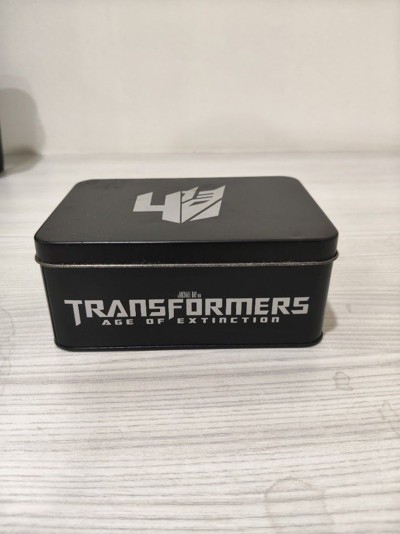 Transformers Bumblebee Wireless Mouse (Category: Mouse & Mousepads) located in Seremban. Submitted by yo.leow (Listing ID 1462210822, Image 2). Description: - Yellow wireless mouse - Features the iconic Transformers logo - Cod Seremban or postage.