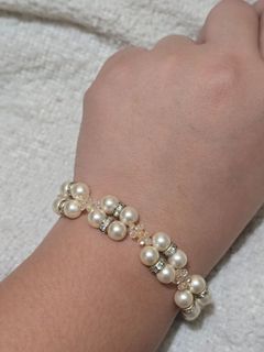 (Category: ) located in . Submitted by veetrinkets (Listing ID 1462173202, Image 1). Description: .