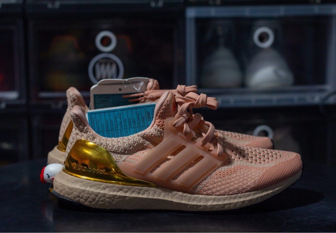Ultra boost (Category: Sneakers) located in Manila. Submitted by goutson (Listing ID 1462250752, Image 1). Description: Brand new ultra boost Both size 7us womens Selling for 2k each (fix) Get both for 3500php (fix) Pick-up mendiola police station every tuesday to sunday 9am to 6pm only.